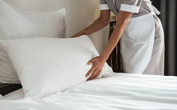 هل تبحث عن عاملات للتنازل؟
